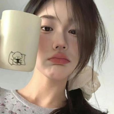 女孩,母亲与恶魔